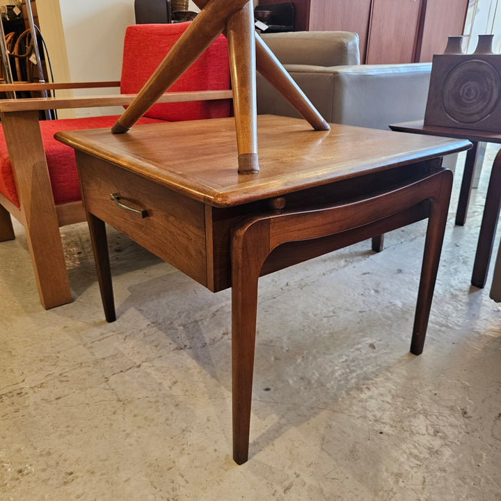 Vintage Lane Side Table