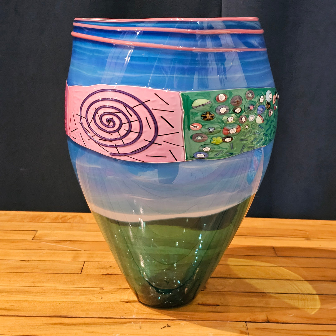 Kliszewski Art Glass Vase