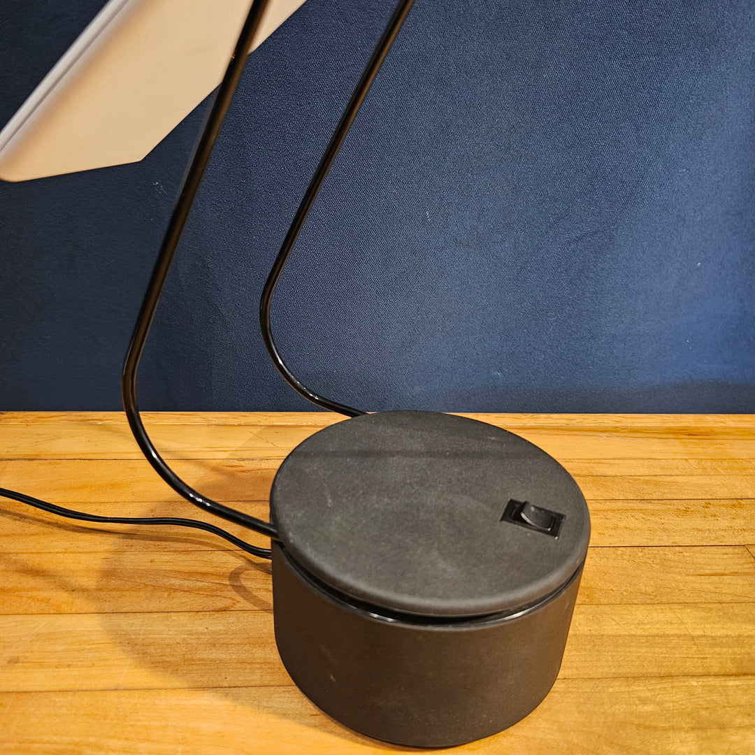 'Dove' Table Lamp by Mario Barbaglia & Marco Colombo of PAF Studio