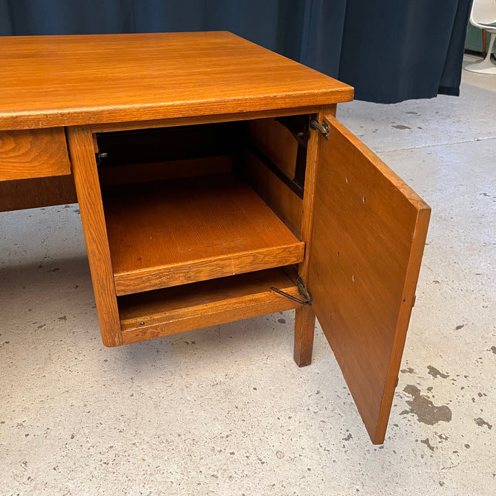 Large Double Pedestal Oak Desk