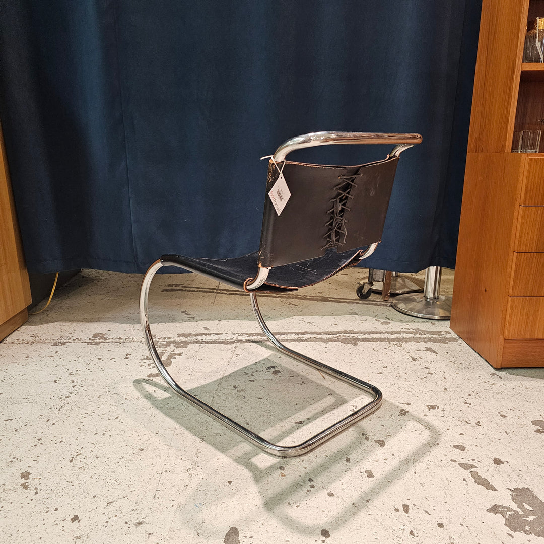 Marcel Breuer MR Chair — Provenance: Walker Art Center